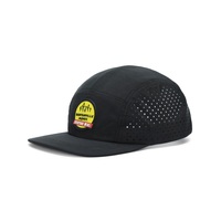 Etiqueta de cuero profesional personalizada y ajustable, diseño personalizado cortado con láser, para gorras deportivas, compatible con OEM y ODM.