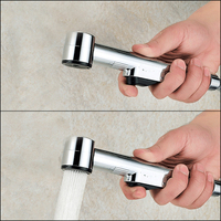 Toilettes douche couche Shattaf Bidet Spray pulvérisateur à main salle de bains robinet mélangeur robinets ensemble