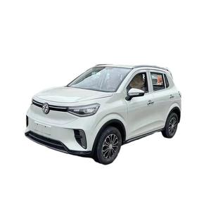 Véhicule électrique domestique à quatre roues de haute qualité, véhicule à faible vitesse pour adultes, véhicule à énergie nouvelle, 4 portes, 4 places, 50 km/h, nouveau modèle en vente - Product Image 1