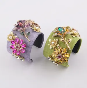 New fashion European and American Baroque metal rose diamond gemstone bracelet for women catwalk party gift