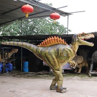 Costume de dinosaure Spinosaurus animatronique en mousse avec jambes cachées et cadre en aluminium personnalisable pour parcs d'aventure en extérieur et en intérieur