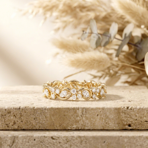 แหวนเพชรโมอิสซาไนต์สั่งทำพิเศษจาก Pragalbh Jewels ดีไซน์หรูหรา วินเทจ ลายดอกไม้ วงแหวนทองคำ สำหรับผู้หญิง ขายส่งเครื่องประดับ - Product Image 1