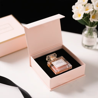 Boîte cadeau rigide magnétique noire de luxe personnalisée, en carton, avec rabat, avec insert en éponge pour portefeuille, parfum