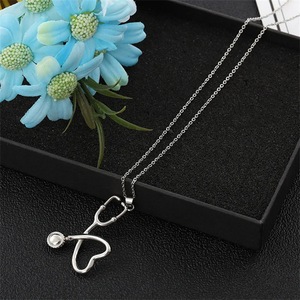 Nuevo diseño creativo corazón estetoscopio collar clavícula colgante para médicos y enfermeras regalo del Día de San Valentín - Product Image 3