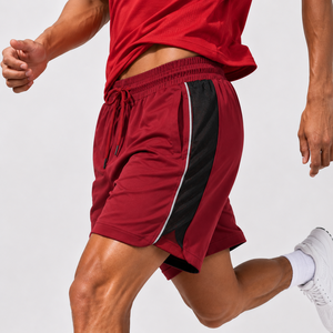 Fabricant de shorts de course et de basketball personnalisés, shorts d'entraînement athlétiques à séchage rapide avec doublure en mesh sur les côtés pour les équipes - Product Image 3