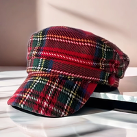 Gorras de Tartán Rojas y Verdes al por Mayor, Gorras de Navidad Vintage para Mujer