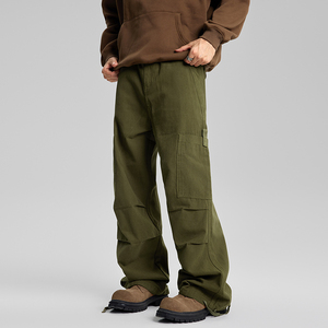 Mode armée vert Cargo pantalon hommes de haute qualité taille élastique plissé conception jean droit personnalisé hommes Baggy cheville pantalon à bandes