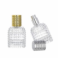 Flacon de parfum en verre transparent rechargeable de luxe personnalisé avec logo, 30 ml, 50 ml, 100 ml, flacons de parfum ronds avec emballage en boîte