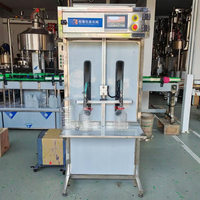 Machine de remplissage de boissons semi-automatique 220V en gros d'usine, machine de remplissage de vodka, de vin et d'alcool