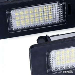 Éclairage de plaque d'immatriculation LED pour <span class=keywords><strong>BMW</strong></span> Série 1/3/5 E88 E90 E92 E93 E39, sans erreur Canbus, blanc 6000K, lampe de plaque d'immatriculation arrière - Product Image 5