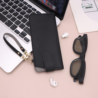 Étui à lunettes en cuir PU avec clip et dragonne, étui de voyage portable pour lunettes de soleil
