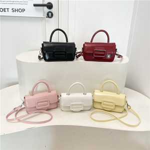 <span class=keywords><strong>Sac</strong></span> à bandoulière élégant rétro pour <span class=keywords><strong>femme</strong></span> en cuir PU imperméable, motif bonbon décontracté, design tendance printemps-automne - Product Image 1