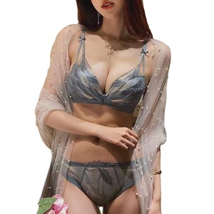 sexy dessous kleine brüste Beratung | Finden Sie das richtige BH-Modell für sich main image 1