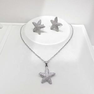 Precio de fábrica, plata 925, juego de regalo con flor de trébol, alta calidad, chapado en oro para mamá, conjuntos de joyería de circonita para niñas. - Product Image 5