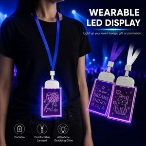 Badge LED portable personnalisé en acrylique avec impression numérique et gravure laser, avec cordon, pour conférences et promotions - Product Image 1