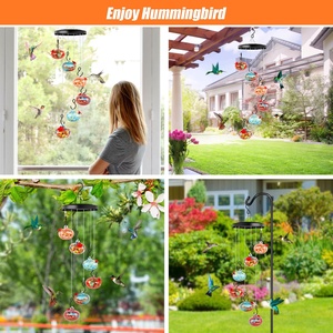 Solar Wind Chime <span class=keywords><strong>Bird</strong></span> Feeder appesa all'aperto con funzione di alimentazione degli uccelli ornamento da giardino attrazione della fauna selvatica - Product Image 2