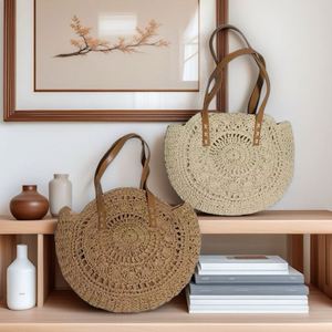 Women's Hollow Straw Woven Bag Handmade Knitting Woven Summer Seaside Holiday Beach <b>Tote</b> Bag All-Match Round Shoulder Bag - Product Image 1