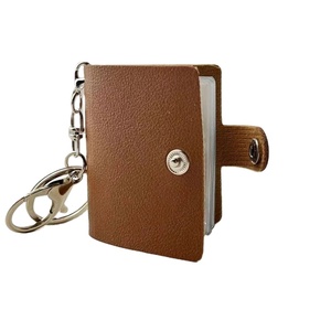 Mini porte-clés <span class=keywords><strong>album</strong></span> <span class=keywords><strong>Photo</strong></span> en cuir PU Sublimation porte-clés <span class=keywords><strong>album</strong></span> <span class=keywords><strong>Photo</strong></span> <span class=keywords><strong>vierge</strong></span> avec 20pcs pages en carton - Product Image 1