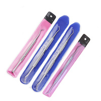 Outil de nettoyage des ongles en acier inoxydable, grattoir à double extrémité avec embout en forme de cuillère pour l'hygiène, la manucure, la pédicure et les soins de beauté