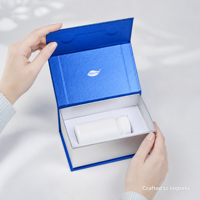 Boîte cadeau rigide à ouverture magnétique, impression argentée, papier bleu laser, avec insert en papier personnalisé pour flacon de complément alimentaire