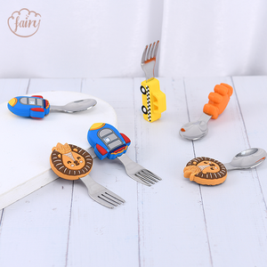 Juego de cuchara de alimentación para niños de acero inoxidable y silicona ecológico al por mayor, juego de vajilla para bebé, incluye cuenco - Product Image 2