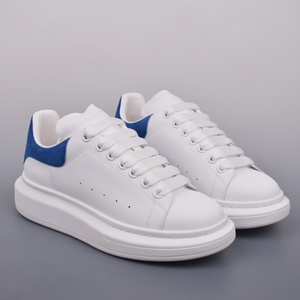 Chaussures de skate de haute qualité à lacets et semelles épaisses pour hommes et femmes, chaussures de créateur, utilisables en toutes saisons, unisexe - Product Image 5