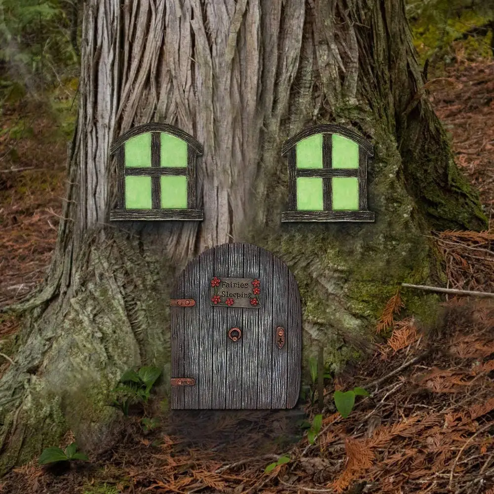นางฟ้าขนาดเล็ก Gnome บ้านหน้าต่างและประตูสำหรับต้นไม้