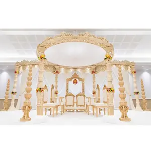 Reale di Legno di Nozze Scolpito Mandap UK Speciale Matrimonio Indiano di Legno Corona Mandap Mandap Da Cerimonia Nuziale Elegante di Legno Rotondo