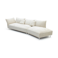 Canapé d'angle en tissu chenille moderne et minimaliste en forme de L avec pieds métalliques fins pour appartement et hôtel