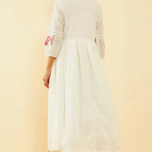 Vestido de Primavera/Otoño, Ropa de Lujo, Bordado Floral, Vestido Largo de Lino y Algodón Blanco para Mujer - Product Image 5