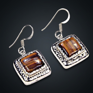 Boucles d'oreilles créoles mode en argent avec pierres précieuses en œil de tigre - Product Image 1