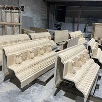 Base et piédestal de colonne décorative extérieure traditionnelle en pierre moulée et béton préfabriqué pour rebord de fenêtre et poteau utilitaire