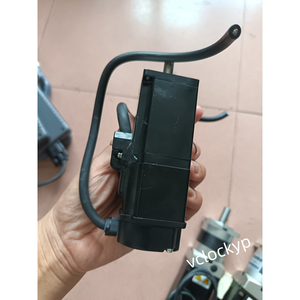 ฟูจิ อิเล็คทริค GYS101D5-RA2-B เซอร์โวมอเตอร์ AC 100W 0.21N.m 200Hz 3000min-1 91V มือสอง - Product Image 3