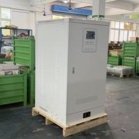 Stabilisateur de tension triphasé 180 kVA, automatique, bobinage en cuivre, protection contre les surtensions, efficacité 98 %, écran LCD, CE
