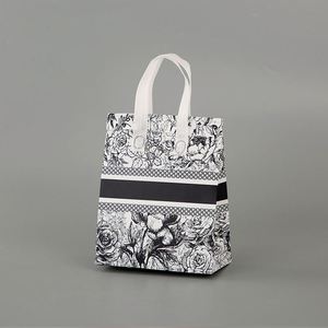 Sac isotherme réutilisable grand format en non-tissé recyclable avec feuille d'aluminium pour courses, transport alimentaire et exposition - Product Image 4