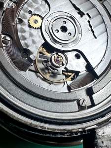 Montre mécanique pour homme avec bracelet en acier inoxydable, cadran de 41 mm, chronographe, aiguilles de plongée. Vente en gros d'articles de luxe de créateurs - Product Image 3