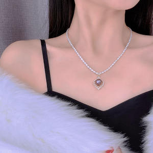 Collar de Perlas Edison Púrpuras de 11-12 mm con Colgante de Perlas de Arroz Pequeñas de 3-4 mm para Mujer, Chapado en Oro de 14k, Collares de Lujo - Product Image 2