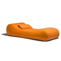 Fabricant de poufs avec plus de 14 ans d'expérience, proposant des chaises longues d'extérieur, canapés-lits, chaises de plage, housses de pouf et poufs géants imperméables
