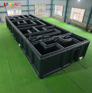 Modèle gonflable de <span class=keywords><strong>labyrinthe</strong></span> de modèle d'impression d'événement de jeu extérieur pour l'affichage carré d'activité commerciale - Product Image 2