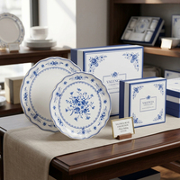 Service de vaisselle en céramique bleu et blanc à fleurs, style campagne française, avec décor vintage, assiettes en porcelaine pour mariages, banquets, hôtels et vente au détail