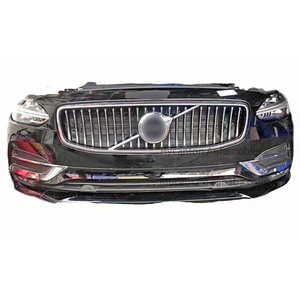 Réservoir d'eau A c original d'occasion Condenseur de radiateur intermédiaire Pare-chocs de phare avec grille pour Volvo XC60 2018-2024 Pare-chocs de voiture - Product Image 1