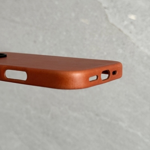 Yubo Da Sang Trọng Sáp Dầu Da Trường Hợp Điện Thoại Kim Loại Máy Ảnh Khung Da Từ Trường Hợp Đối Với iPhone 16 Pro 16 Pro Max - Product Image 6