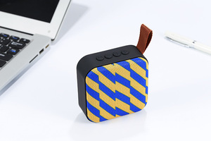 Haut-parleur Bluetooth Radio FM Étanche Stéréo en Tissu Mini Portable Extérieur BT Carte TF USB T5 Enceinte Sans Fil - Product Image 3