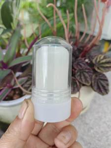 Desodorante en Barra Luma 100% Natural de Sal de Alumbre y Cristal de Roca para Mujeres y Hombres - Product Image 4