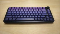 Clavier de jeu mécanique RGB OEM ODM - Sans fil 2,4 GHz Tri-mode 4000 mAh Rechargeable Hot Swappable Structure Gasket