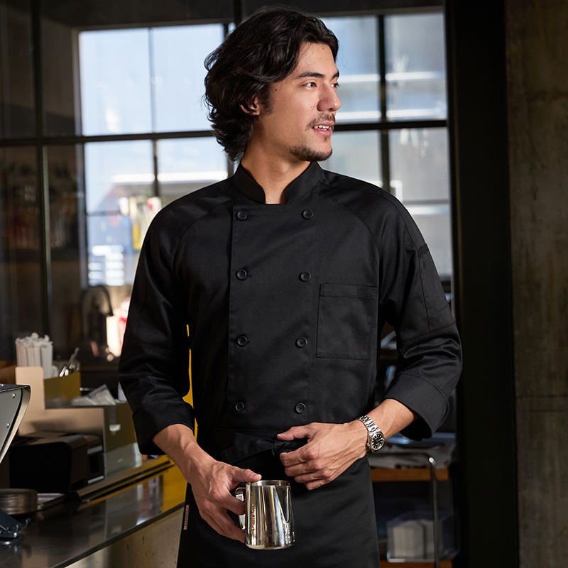 แขนยาวสีดำด้านบน