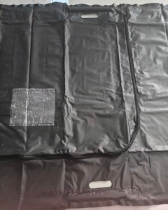 Sac de transport pour cercueil en tissu non tissé, style européen, économique, avec six poignées, et accessoires de cercueil personnalisables pour les cérémonies - Product Image 1