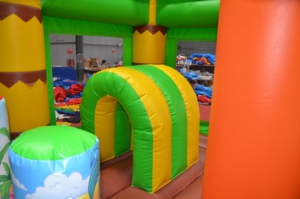 <span class=keywords><strong>Trampoline</strong></span> <span class=keywords><strong>gonflable</strong></span> commercial comprenant des châteaux gonflables pour enfants avec toboggans, vente en gros disponible. - Product Image 4