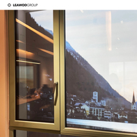 El proyecto de mayor gama en China: Ventana de madera maciza con triple acristalamiento templado de impacto, compuesto de madera y aluminio, para villas de lujo.