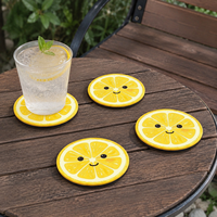 Joli ensemble de sous-verres en bois motif citron, sous-plats ronds en forme de tranche, accessoires de table à manger sur le thème des fruits d'été